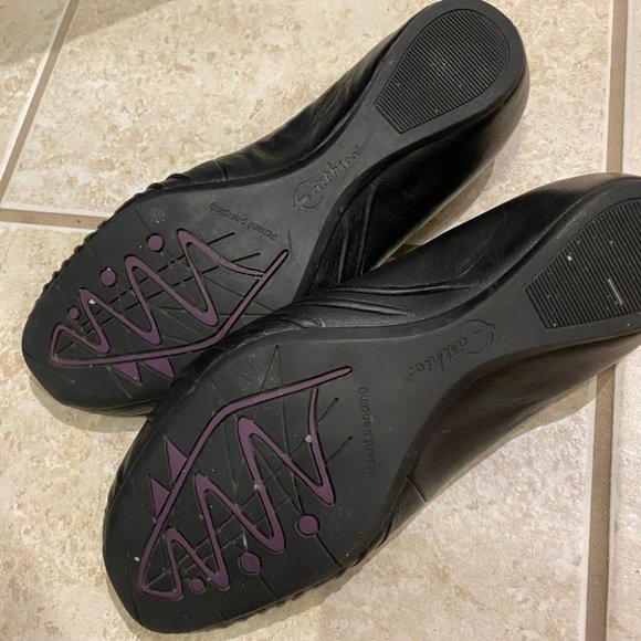 Earthies‎ Vanya Flat Shoes, Black Mooshie Flats 6.5 - Picture 2 of 5